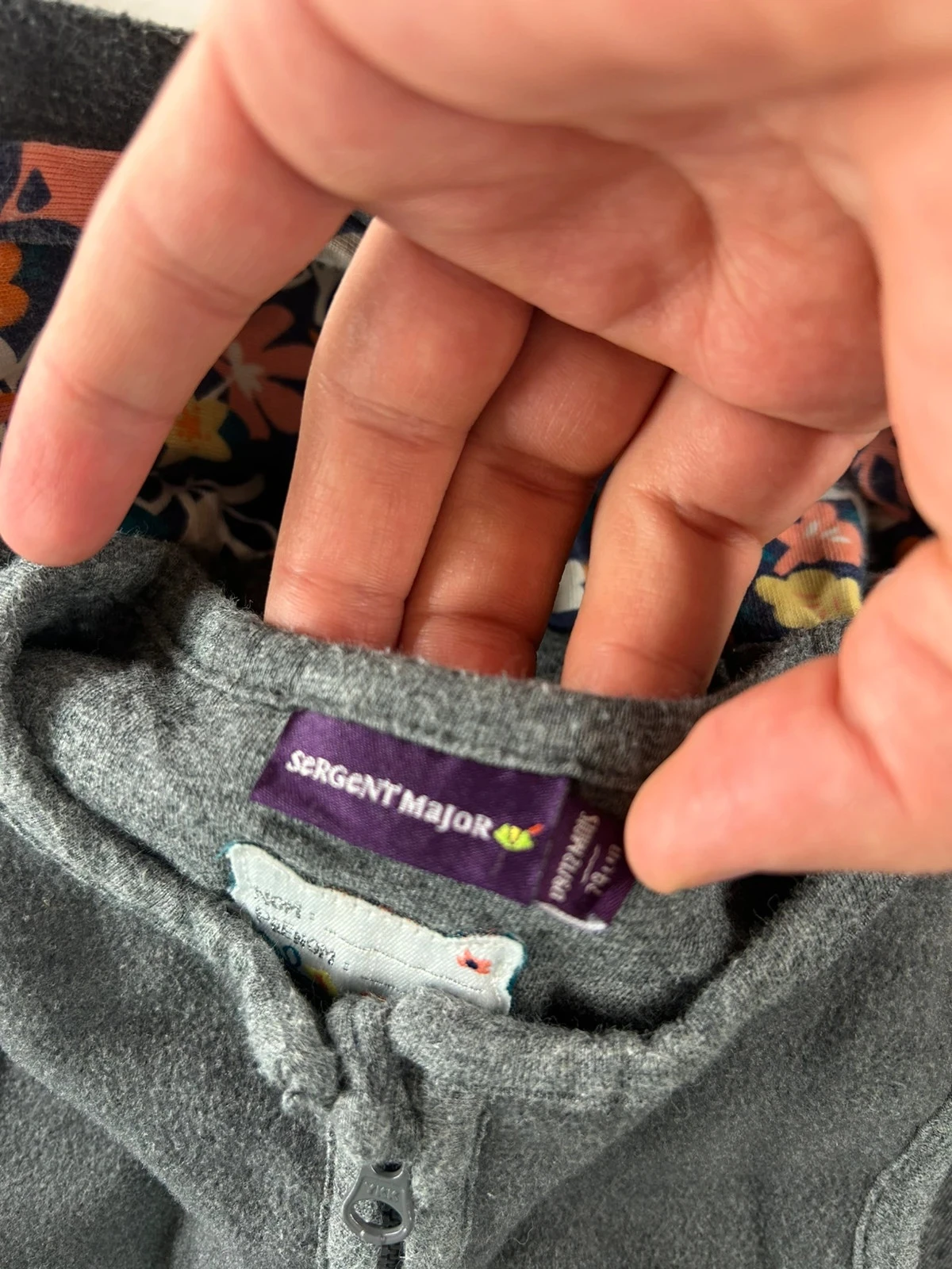 Grijze bolero-sarong met vintage motief voor kinderen van Sergent Major – photo 10